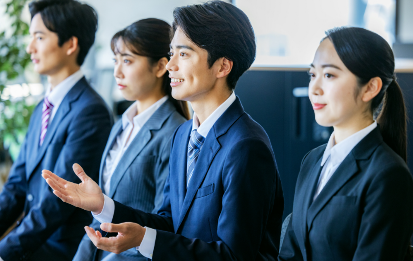リクルート　学生　写真